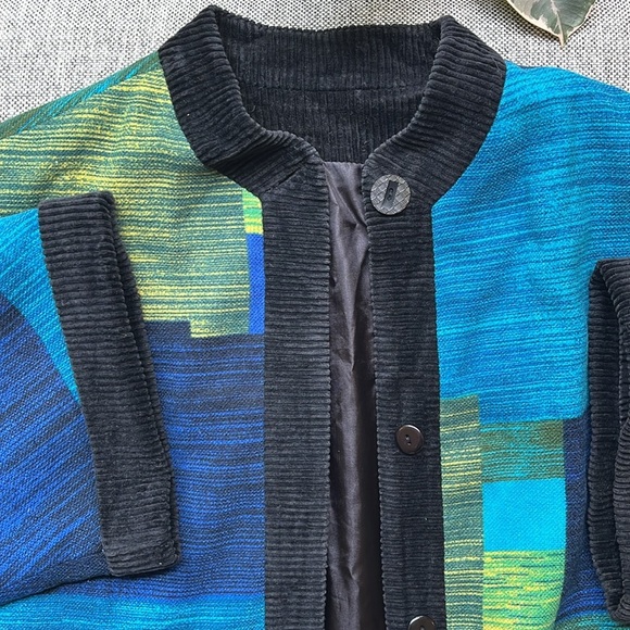 Vintage Corduroy Cardigan Jacket with Blue and Green shades and Pockets - Picture 6 of 17